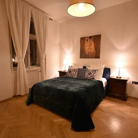 Cozy Flat By The Astronomical Clock Apartmán Praha